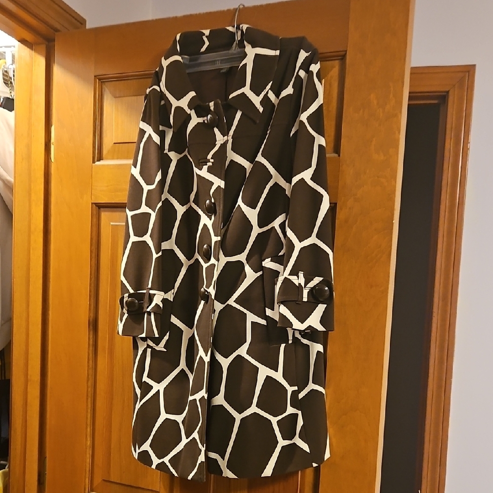 INC International Concepts Brown and White Geometric Coat